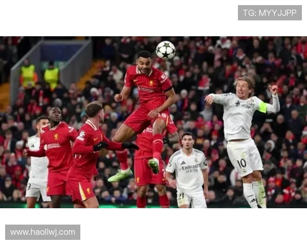 利物浦与大巴黎对决分析双方战术特点及关键球员表现